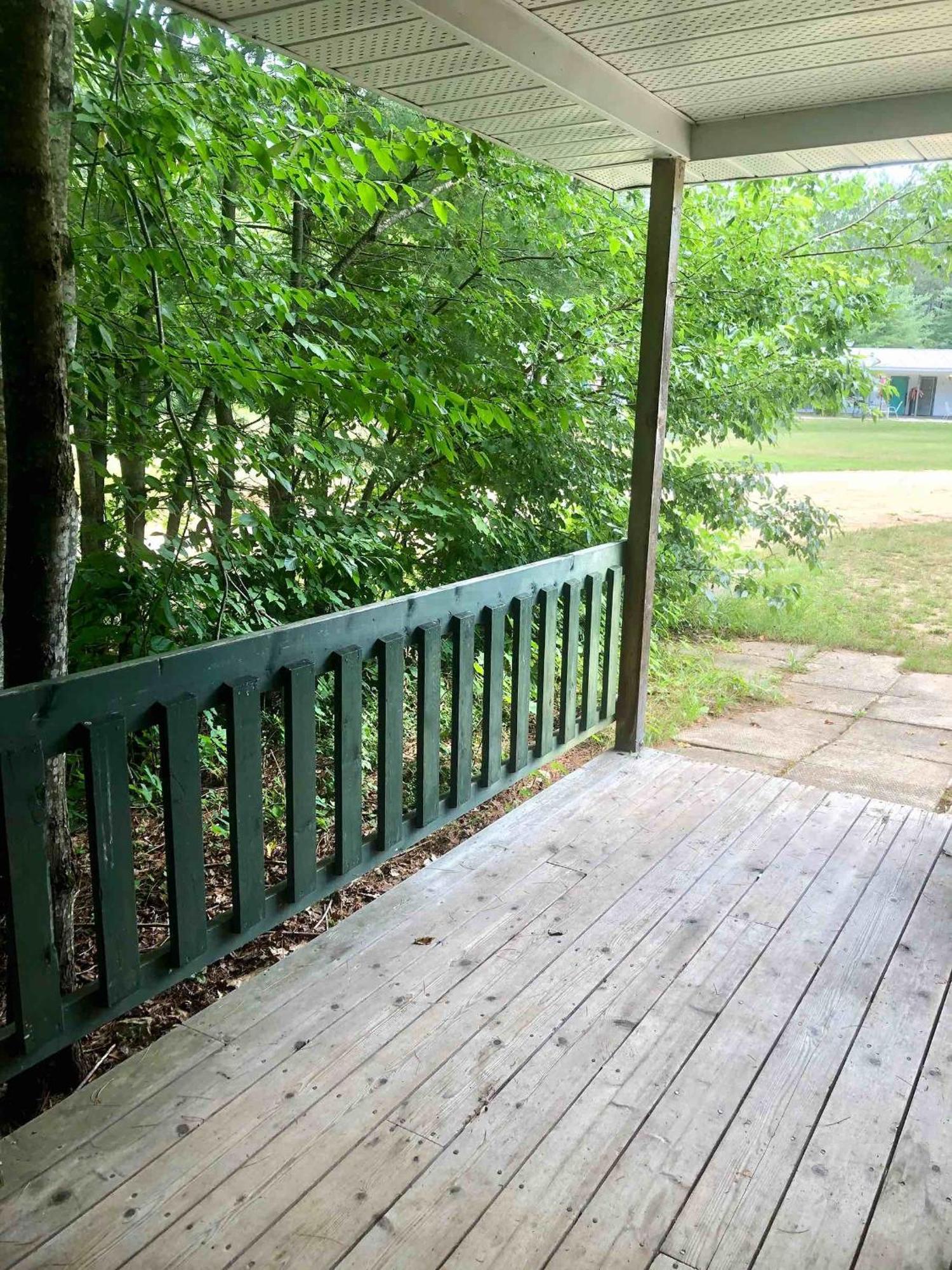 High Falls Bay Cottages, Camping & Waterpark Bracebridge Exterior photo