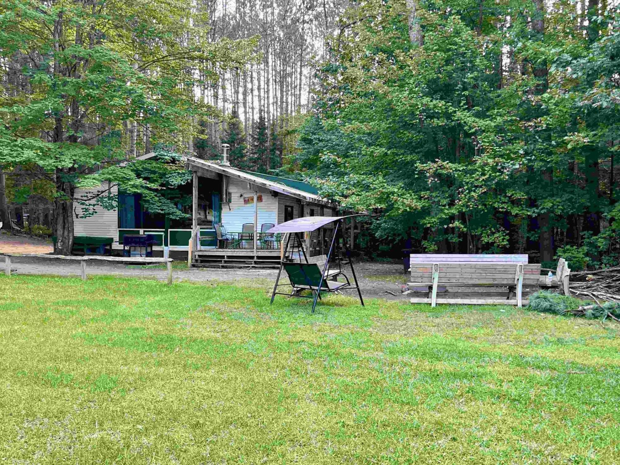 High Falls Bay Cottages, Camping & Waterpark Bracebridge Exterior photo